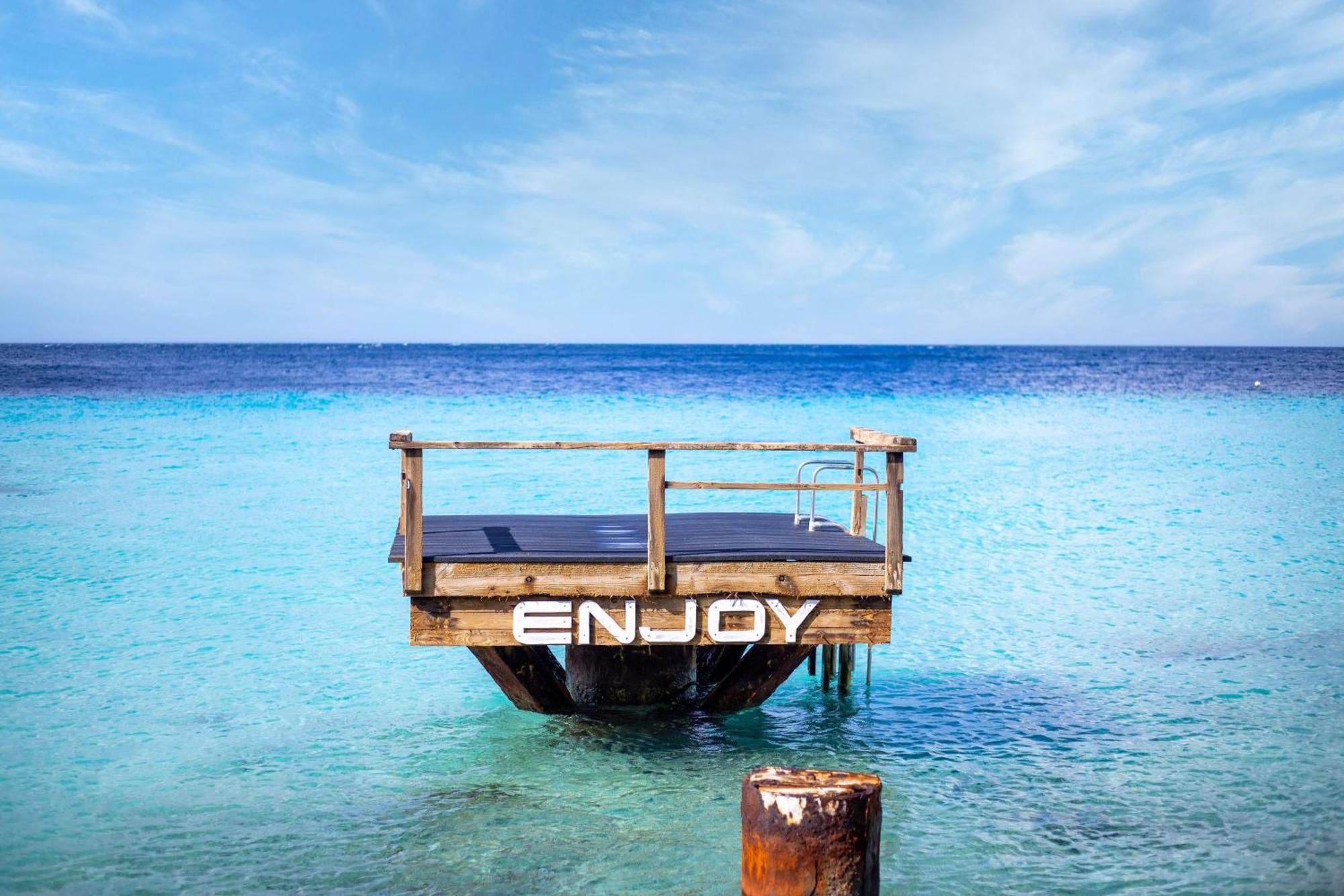Coral Estate Luxury Resort Willibrordus エクステリア 写真