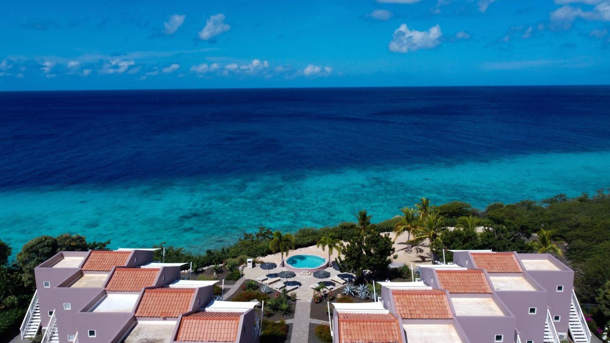 Coral Estate Luxury Resort Willibrordus エクステリア 写真