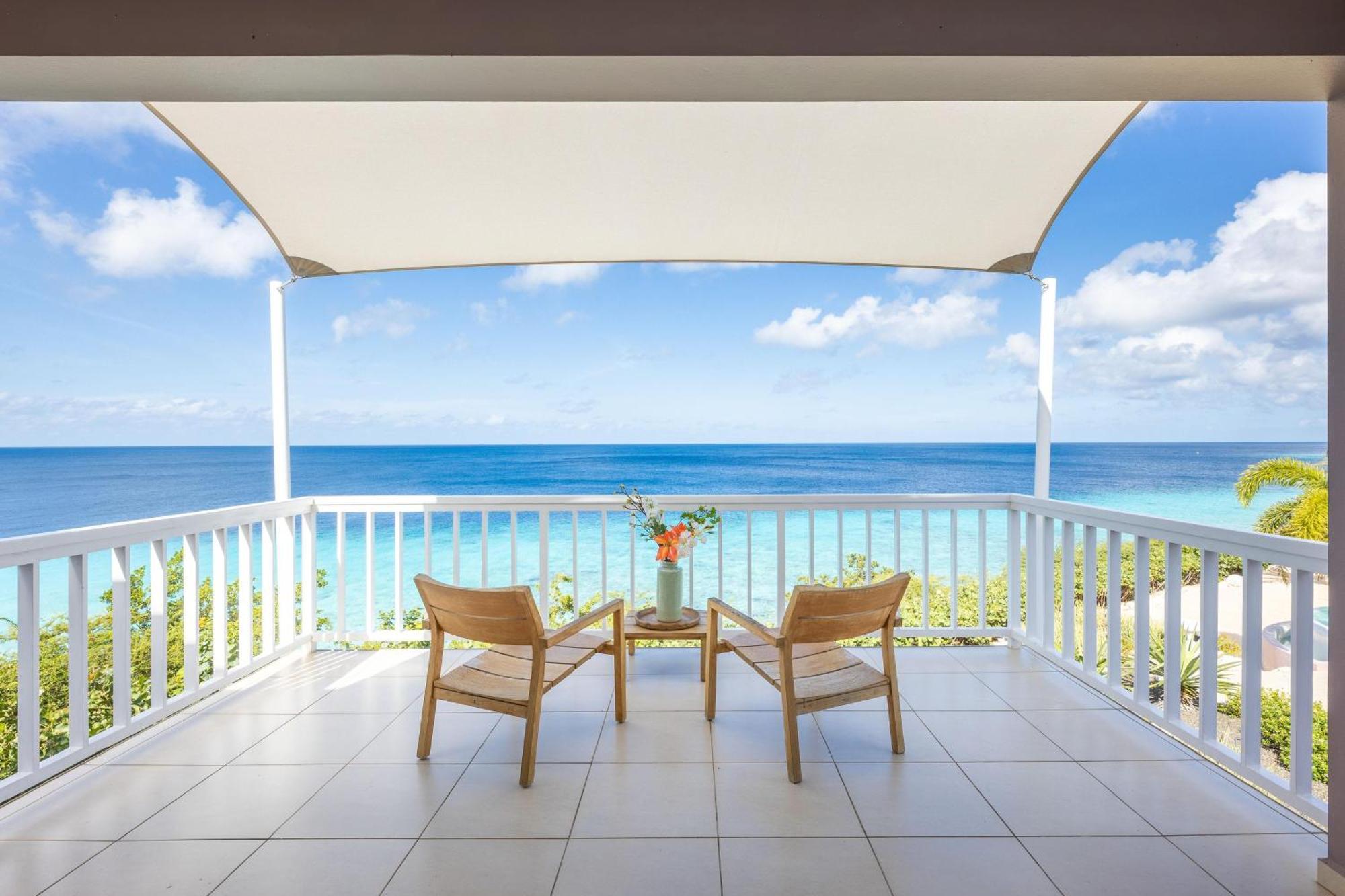 Coral Estate Luxury Resort Willibrordus エクステリア 写真