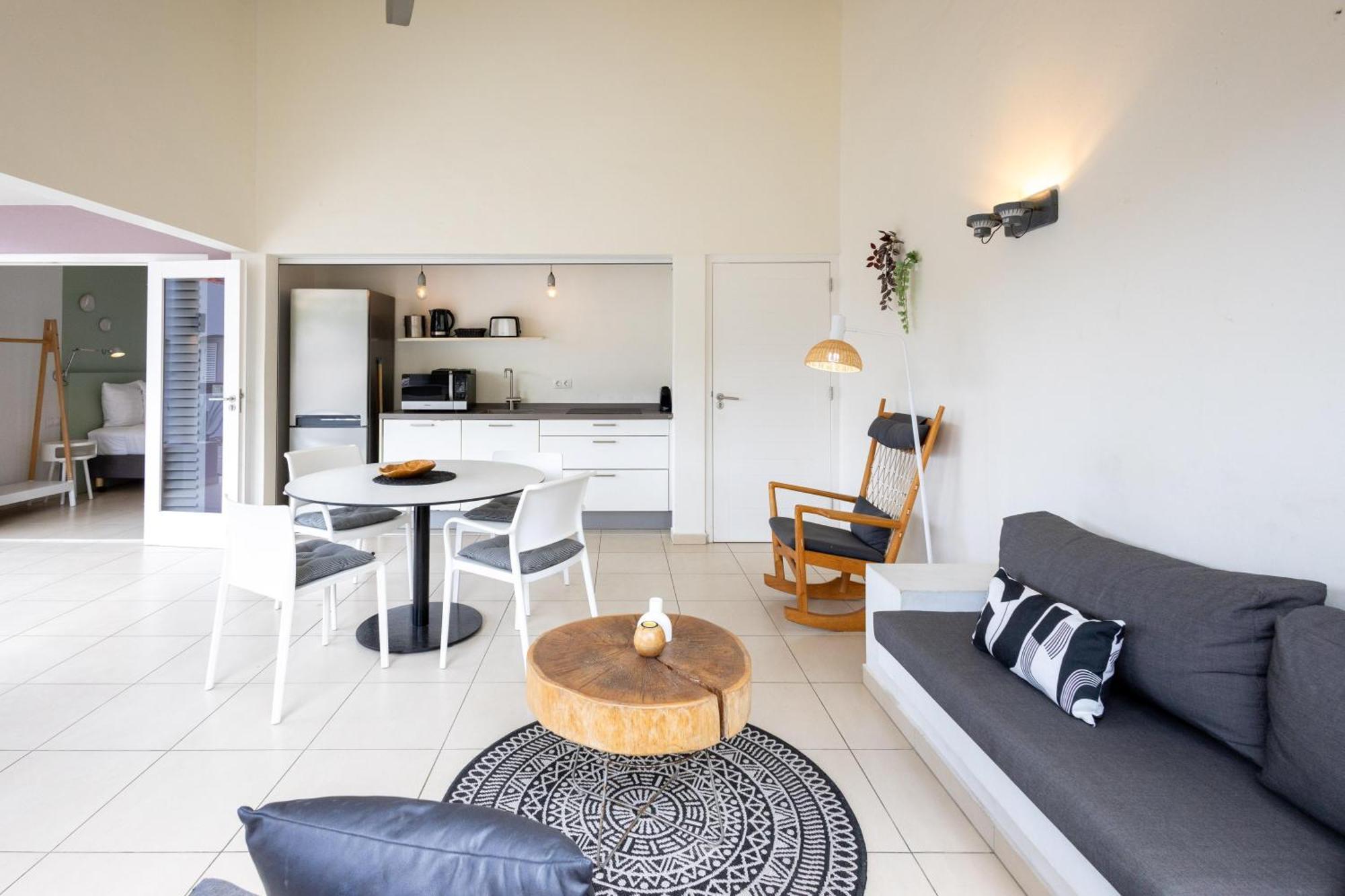 Coral Estate Luxury Resort Willibrordus エクステリア 写真