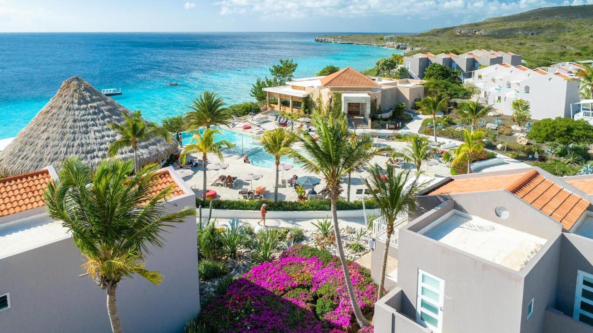 Coral Estate Luxury Resort Willibrordus エクステリア 写真